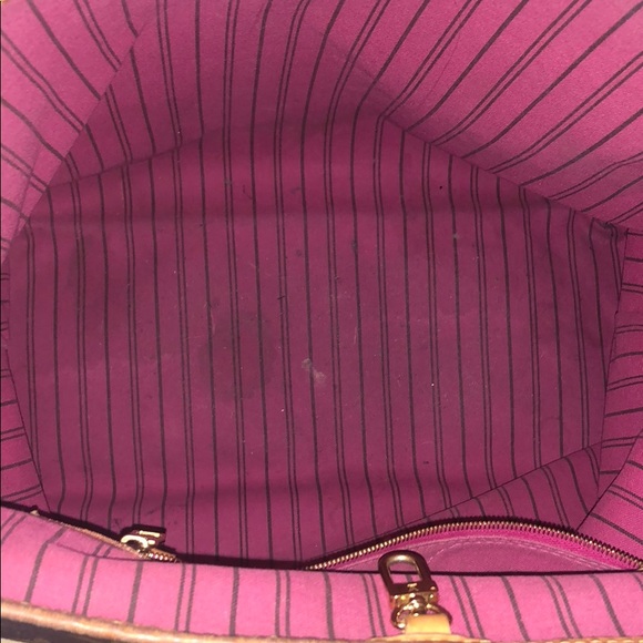 Authentic Louis Vuitton delightful. - Picture 6 of 7